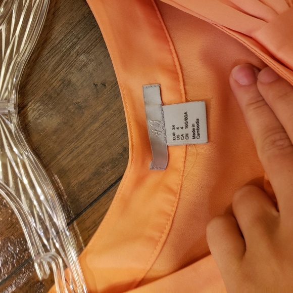 Light orange dress - Picture 4 of 6